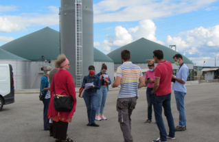 Visite de l'unité de méthanisation en Seine-et-Marne organisée par le CAUE77 avec les Agences  Planchais , Pour  La Terre et Fabriques